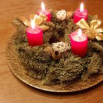 Gemeinsames Adventkranz binden in Sallingberg